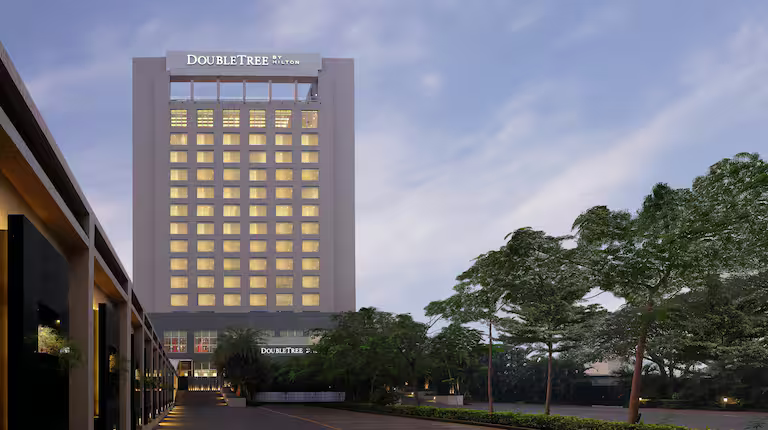 DoubleTree by Hilton Hotel Pune 5*